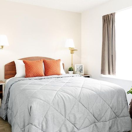 Intown Suites Extended Stay Greenville Nc Екстериор снимка