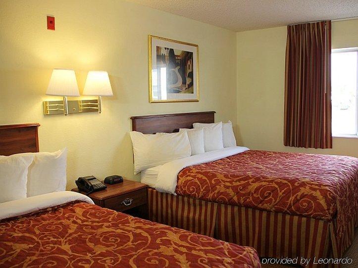 Intown Suites Extended Stay Greenville Nc Екстериор снимка