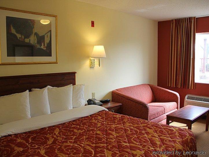 Intown Suites Extended Stay Greenville Nc Екстериор снимка